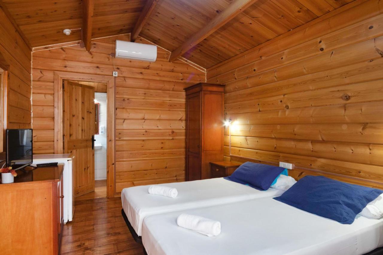 Apartamentos Palasiet Benidorm Bagian luar foto