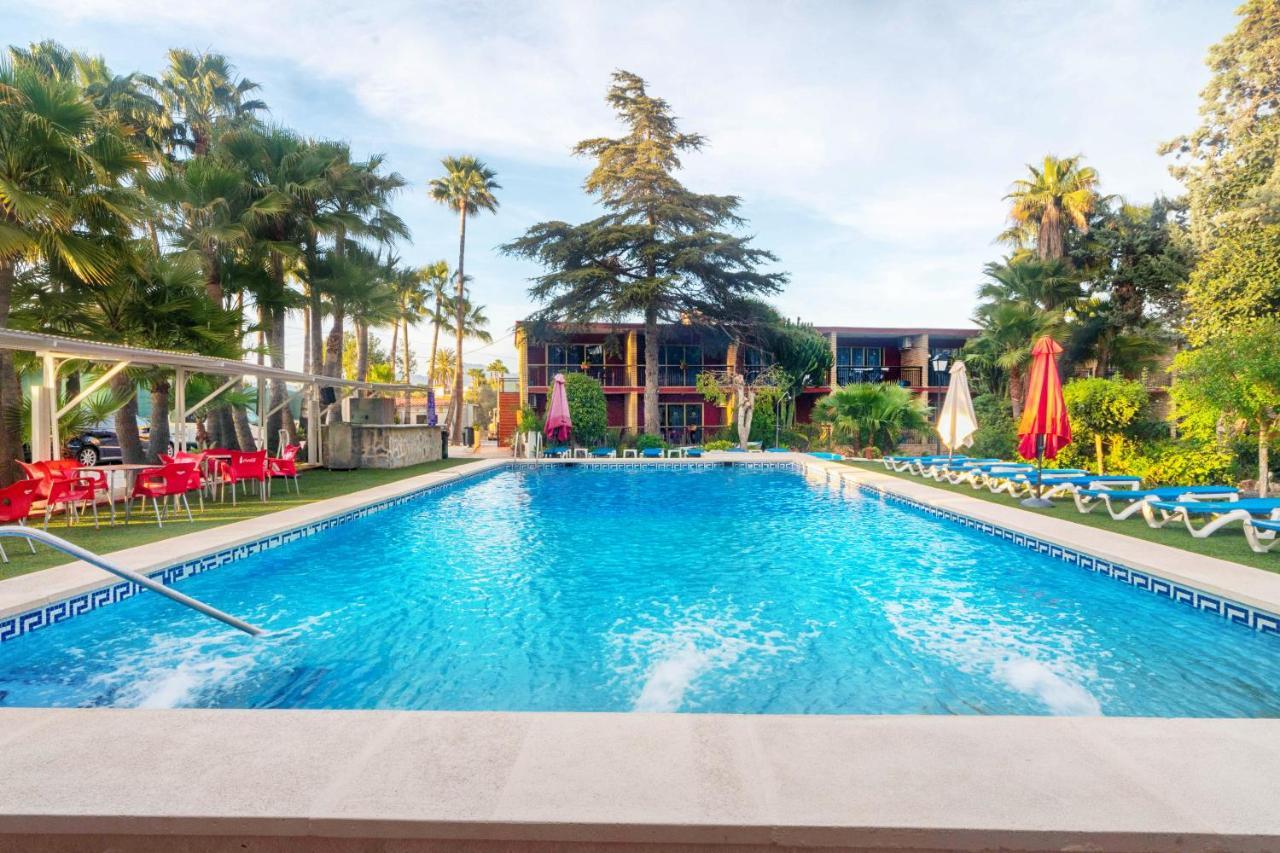 Apartamentos Palasiet Benidorm Bagian luar foto