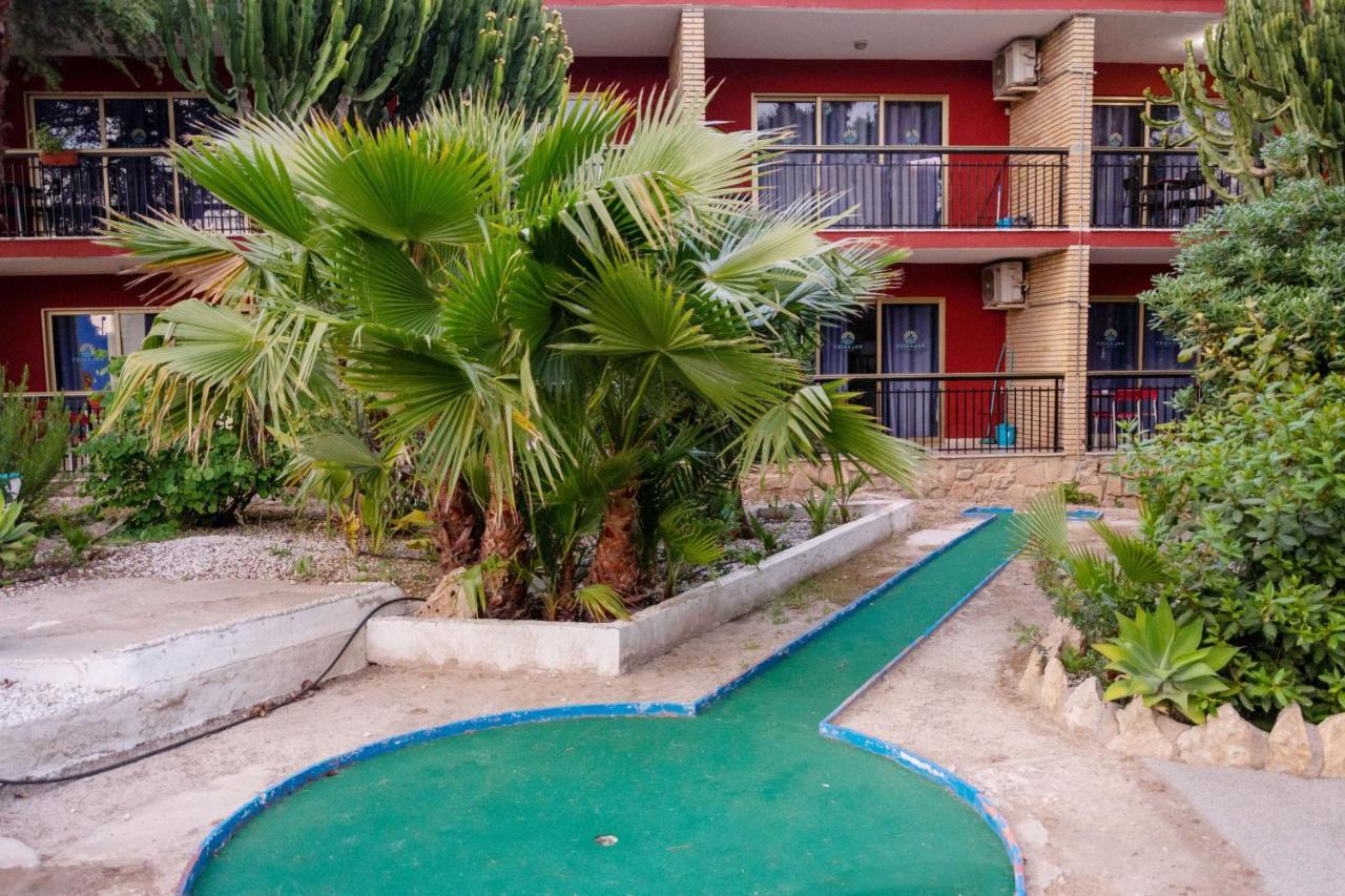 Apartamentos Palasiet Benidorm Bagian luar foto