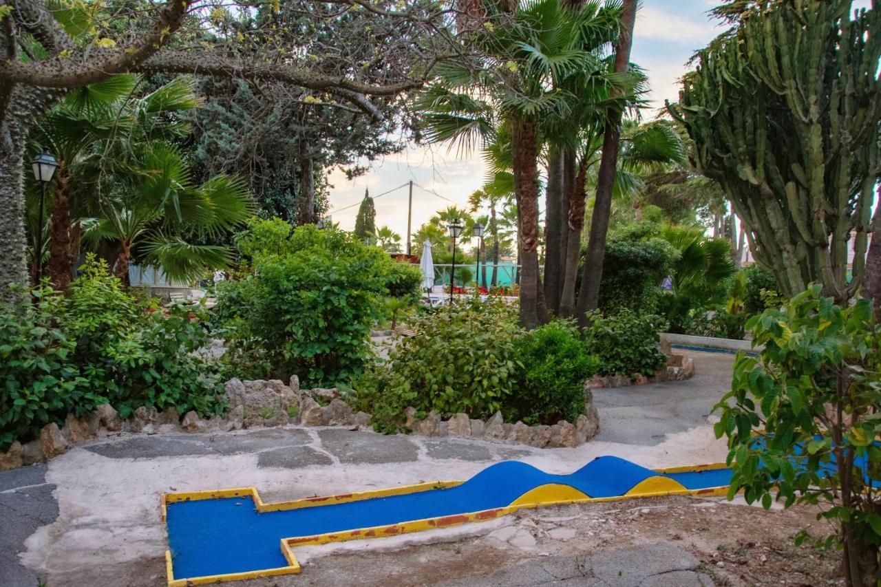 Apartamentos Palasiet Benidorm Bagian luar foto
