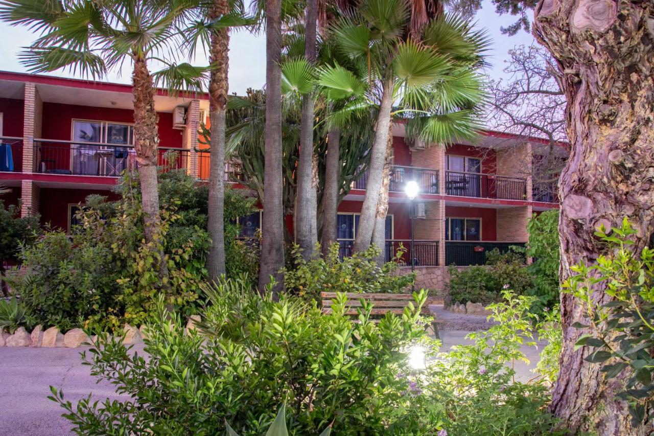 Apartamentos Palasiet Benidorm Bagian luar foto