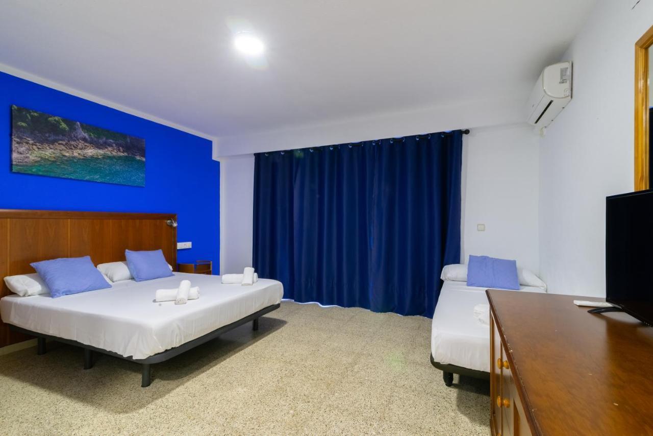 Apartamentos Palasiet Benidorm Bagian luar foto